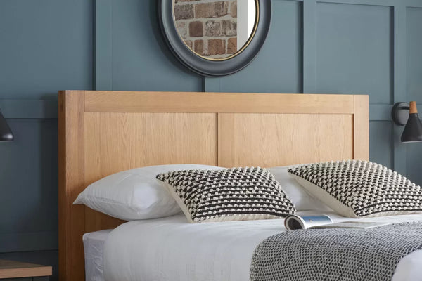 Bellevue Oak Frame - from £579